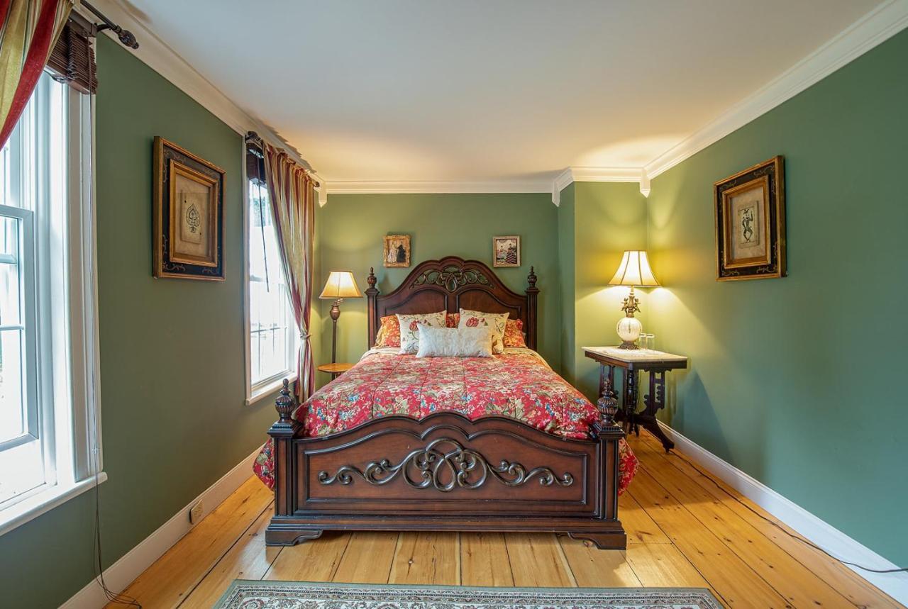 Van Winkle Inn Greenville 外观 照片