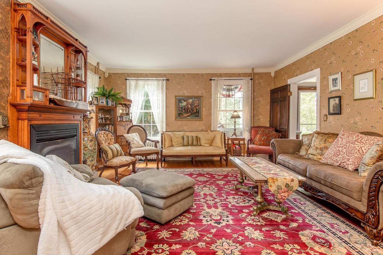 Van Winkle Inn Greenville 外观 照片